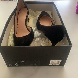 J Crew black Lucie Suede pumps size 6 New in box